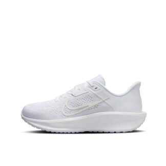 WMNS NIKE QUEST 6