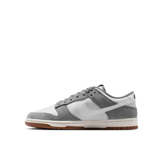 NIKE DUNK LOW RETRO SE ESS 2