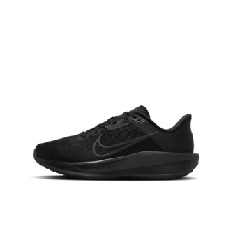 NIKE QUEST 6