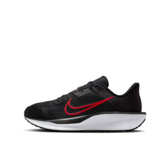 NIKE QUEST 6