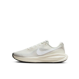 W NIKE REVOLUTION 8