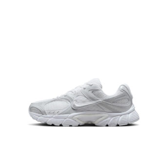 W NIKE V5 RNR